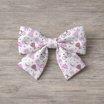 Care-Free Girly Pink Spring Inspiration White Seamless Pattern Commercial License